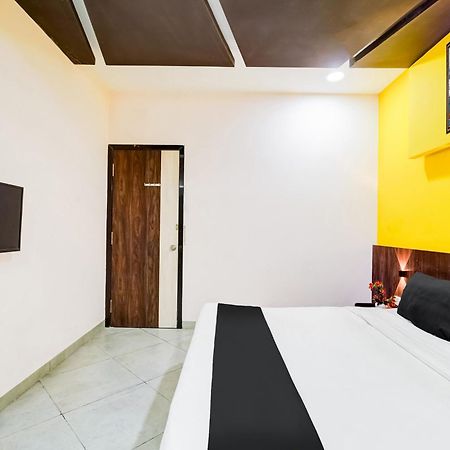 Hotel Super Townhouse Purushawalakm Chennai Esterno foto