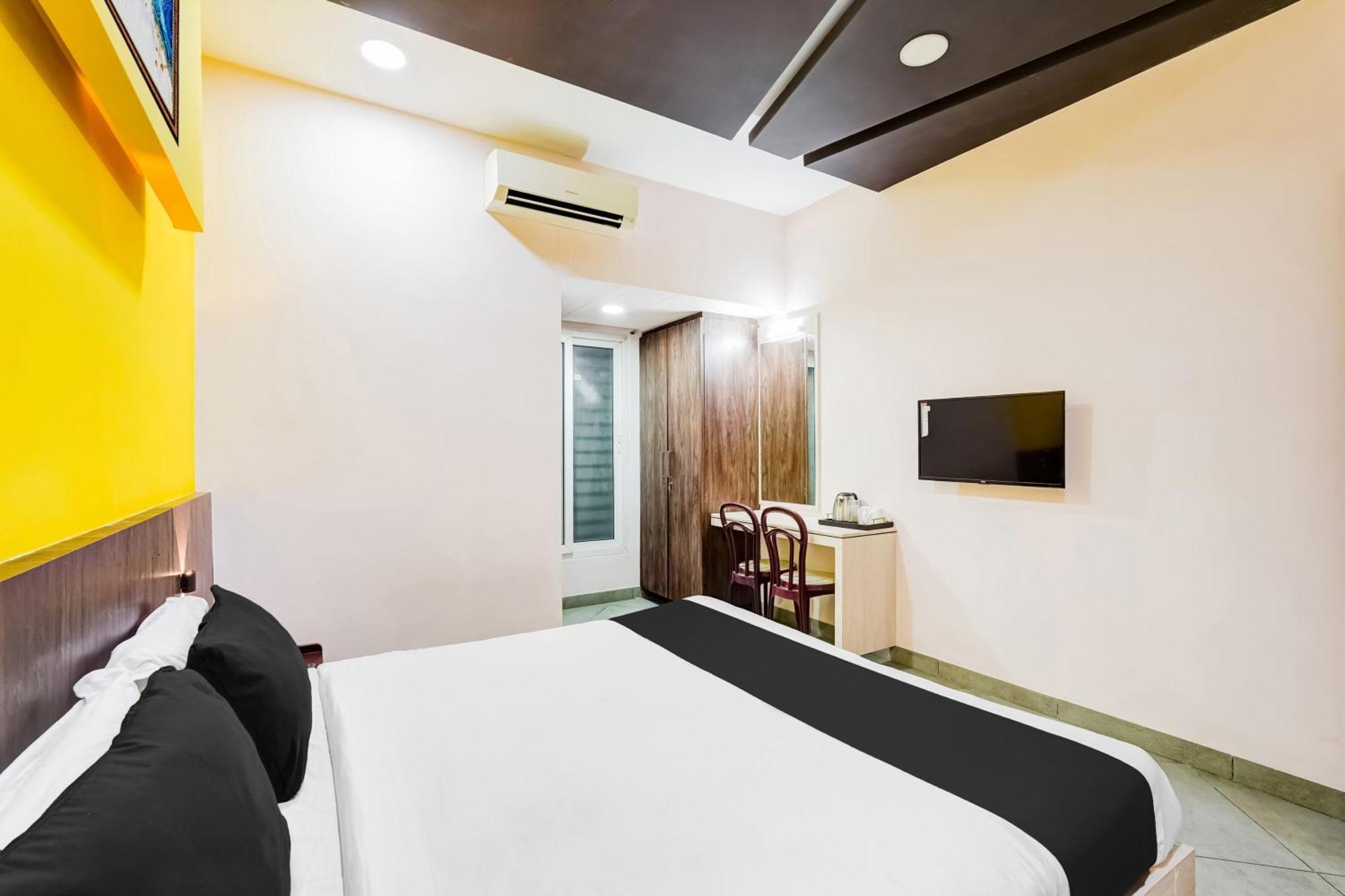 Hotel Super Townhouse Purushawalakm Chennai Esterno foto